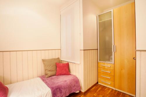 Apartments Barcelona & Home Deco Viladomat - image 4