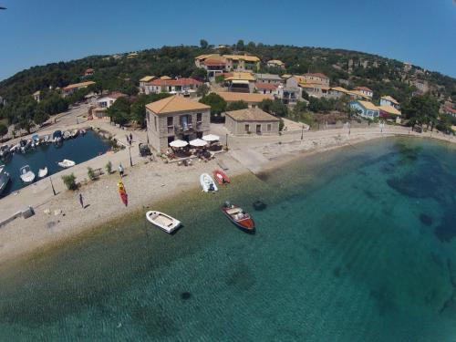 Koplietošanas atpūtas telpa ar TV, Villa Tati in Paliovarka