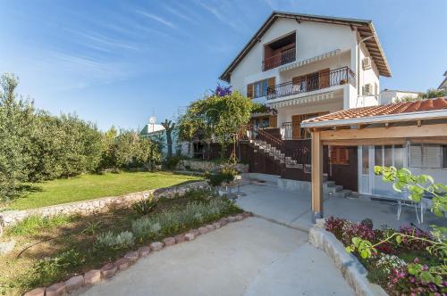  Apartments Gordana, Ferienwohnung in Ražanj