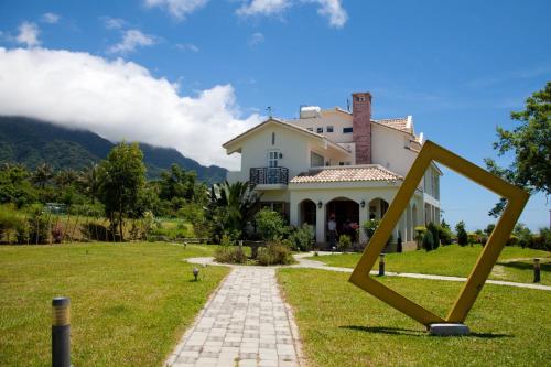 Coastline Azure B&B Taitung