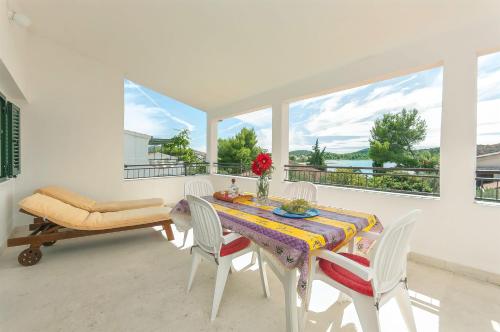 Apartments Srdan - image 3