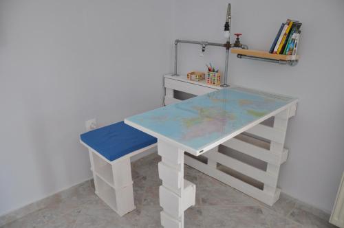 Your Home - image 8
