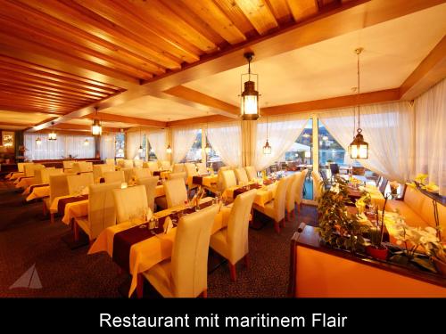 Hotel-Restaurant "Veldener Traumschiff" direkt am See in 2min im Zentrum – Velden, CA