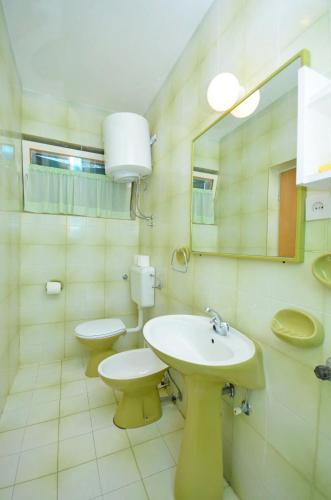 Two-Bedroom Apartment image 1