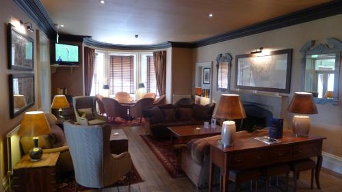 Royal Golf Hotel - main image