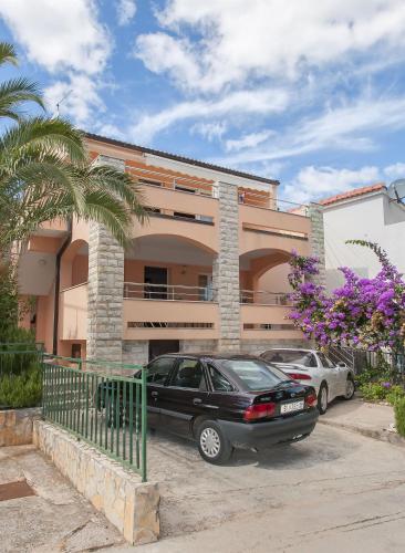 Apartment in Rogoznica 