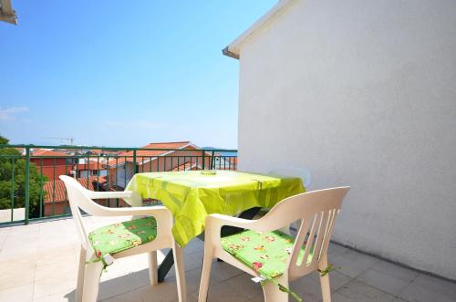 Apartment Zinka - image 11