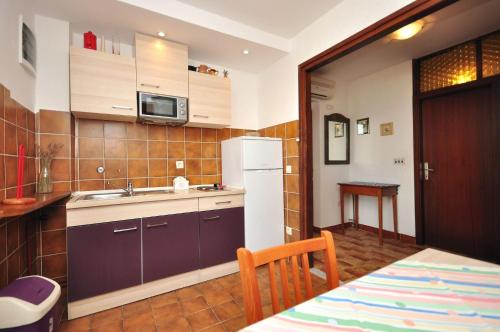 Apartments Marin - image 2