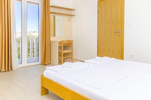 Two-Bedroom Apartment image 3