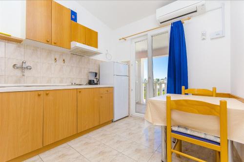 One-Bedroom Apartment with Balcony image 4