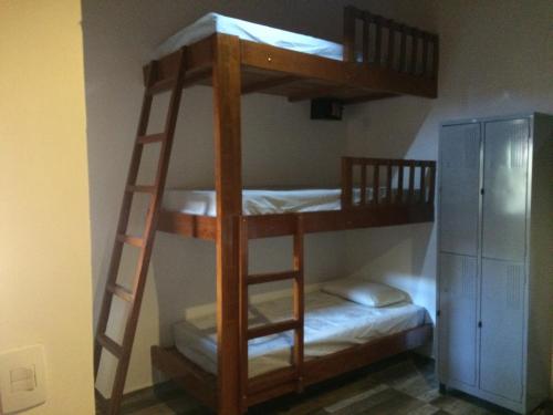 1 twin bed