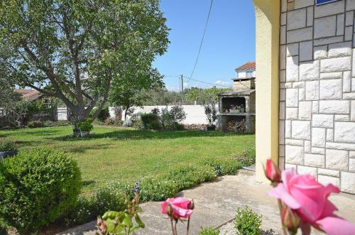 Apartments Sweet Escape - image 11