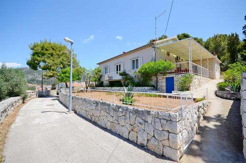 Holiday Home Ivo - image 2