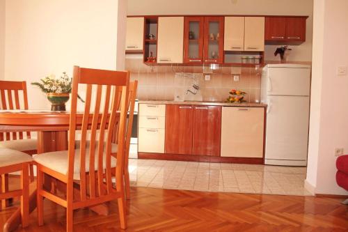 Apartment Anton - image 14