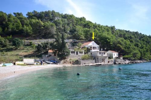 House Vatromir Sućuraj 