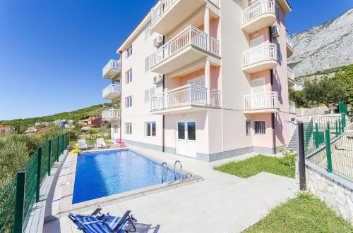  Apartments Seaview, Pension in Tučepi bei Donje Rašćane