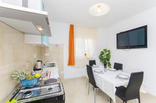 Apartments Branka - image 13