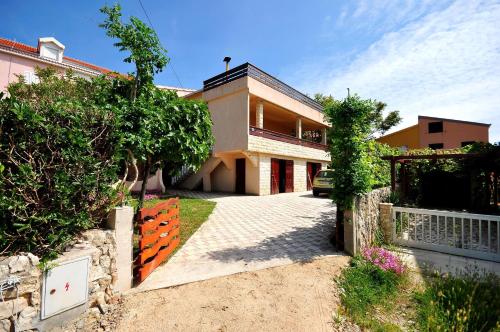  Apartment Dijana in Povljana