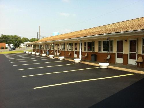 Budget Inn Mifflintown