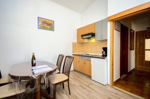 One-Bedroom apartment Standard image 6