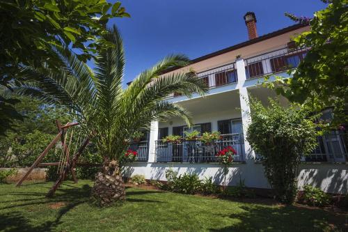 Apartments Antonieta - image 3