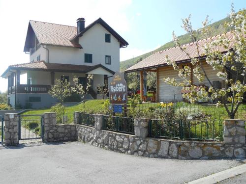 Guest House Robert - image 2