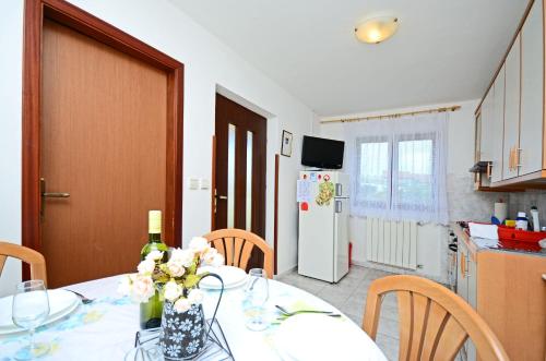 Two-Bedroom Apartment Standard