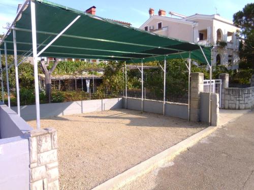Apartments Nikola - image 2
