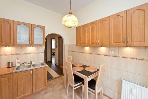 Gdańskie Apartamenty - Apartament na Długiej i na Garbary - image 5