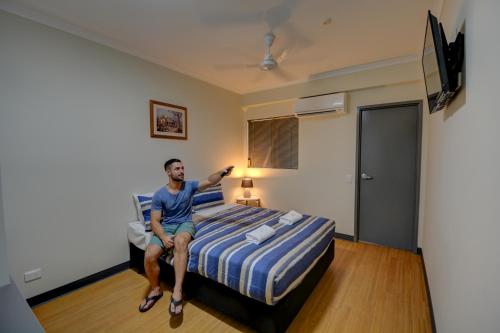 Hidden Valley Holiday Park Darwin Hidden Valley Holiday Park Darwin is perfectly located for both business and leisure guests in Darwin. The property offers a wide range of amenities and perks to ensure you have a great time. Service-