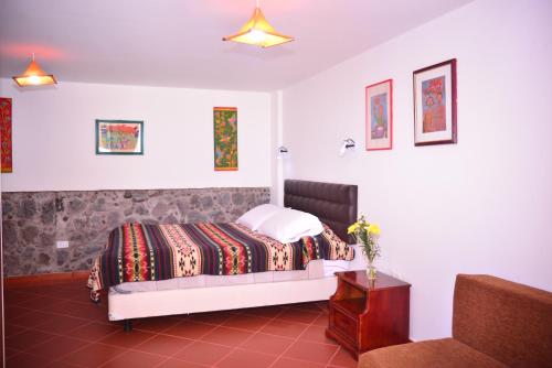 1 queen bed