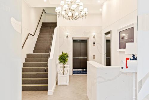 ردهة, شقق ذي هامبتونس - بورت ملبورن (The Hamptons Apartments - Port Melbourne) in ألبرت بارك