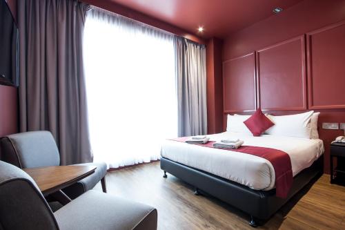 room detail thumbnail 0