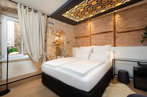 Luxury Rooms Bajamonti, Split (photo 10)