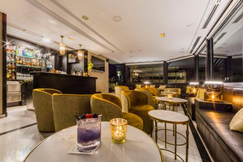 Eurostars Gran Via - image 13