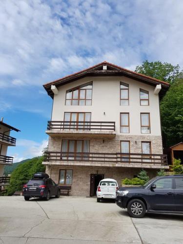 Oplot Аpartments - image 2