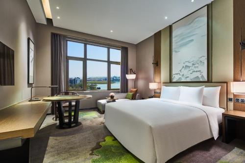 Deluxe Queen Room room in Lebanshan Hefei Hotel