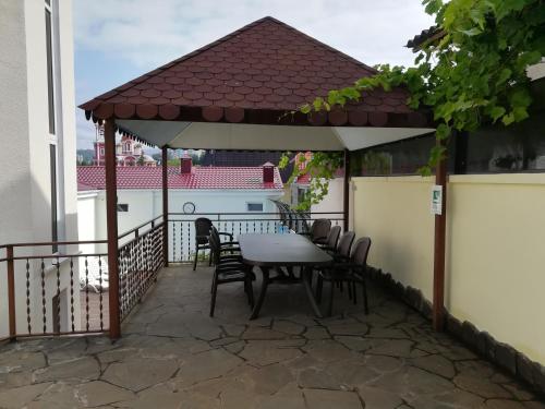 Guest House Na Mamayke +