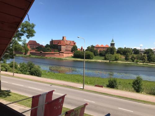 Twin Room with View