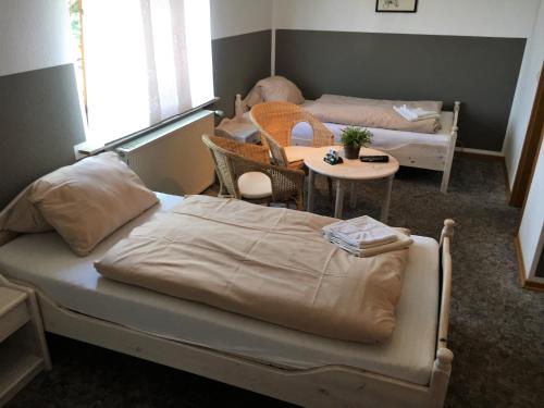 Dreibettzimmer, eigenes badezimmer, 3 betten