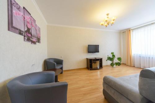 Apartment on Obolonskaya Square 3 - image 10