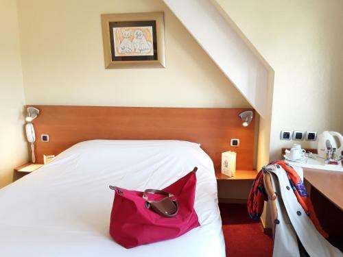 1 queen bed