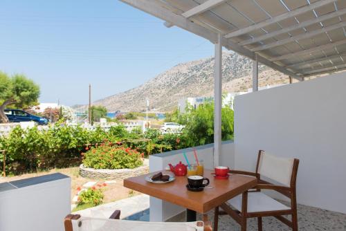 Aeolos Apartments