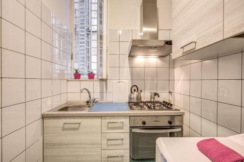 M&L Apartment - Caracalla Holiday - image 12