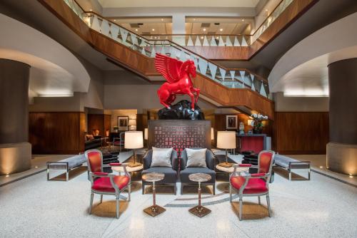 Lobby, Magnolia Hotel Downtown Dallas near Nasher Sculpture Center