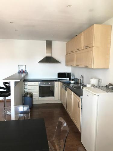 Cannes Festival - image 7