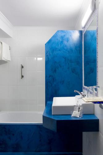 Hostal Alhambra - Adults Only - image 3