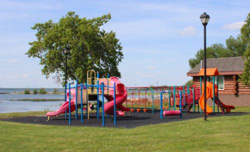 Apkārtne, Alberta Beach Inn and Suites in Alberta Beach (AB)