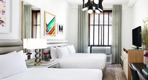 2 double beds