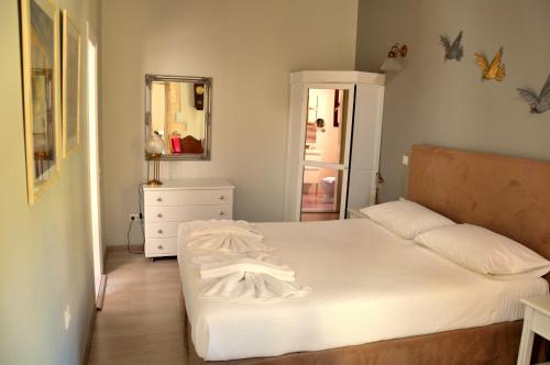 Erietta Suites - image 7